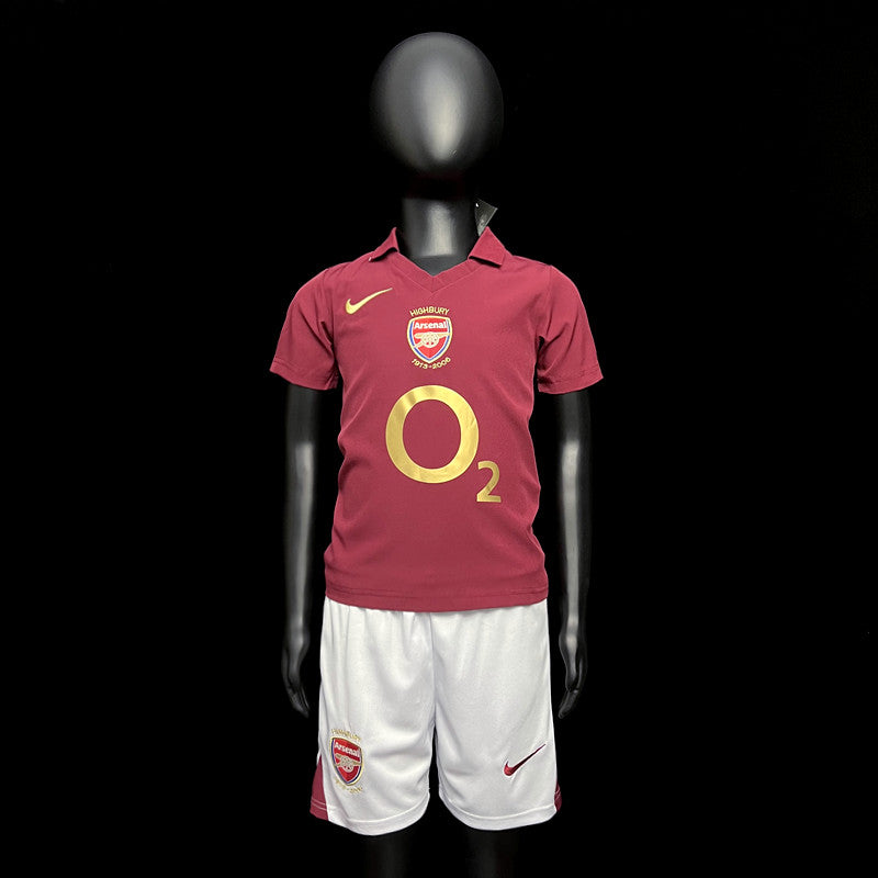 Arsenal 2006 kit