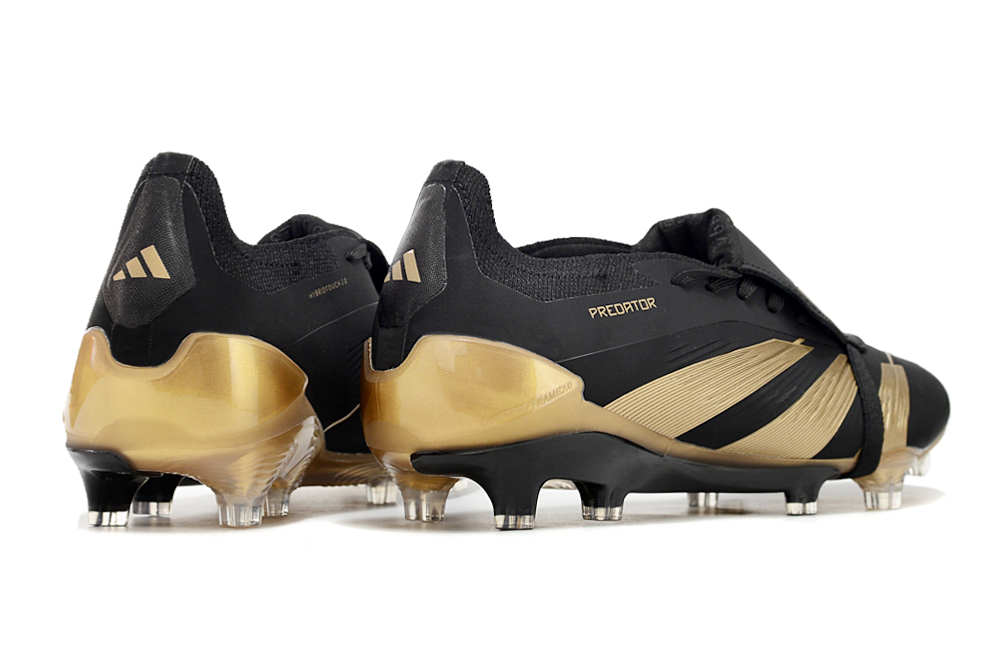 Botines Adidas Predator black-gold