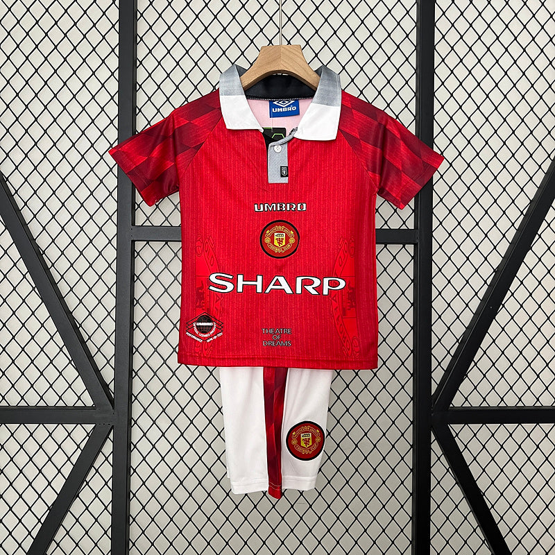 Conjunto Retro Manchester United 96/97