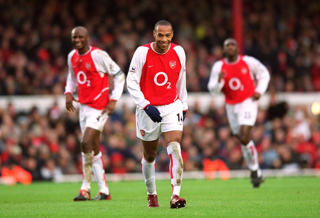 Conjunto Arsenal 02/03 - Henry 14