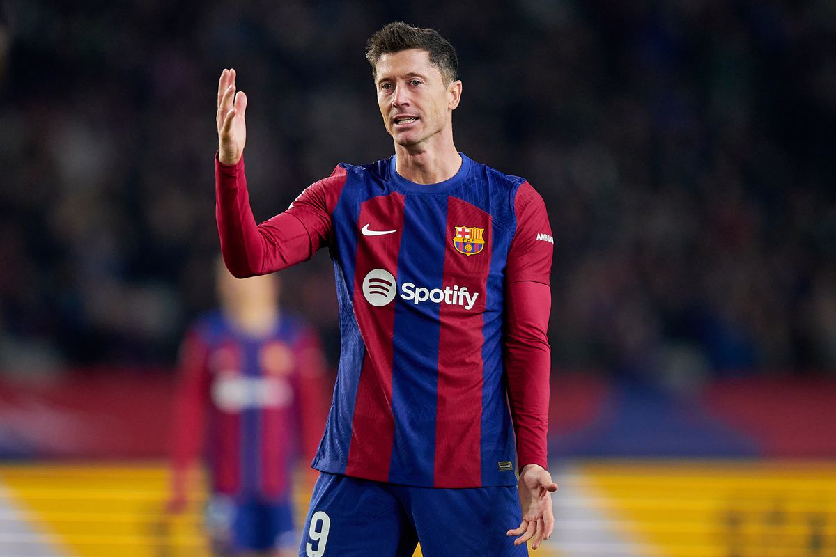 FC Barcelona Set 23/24 - Home