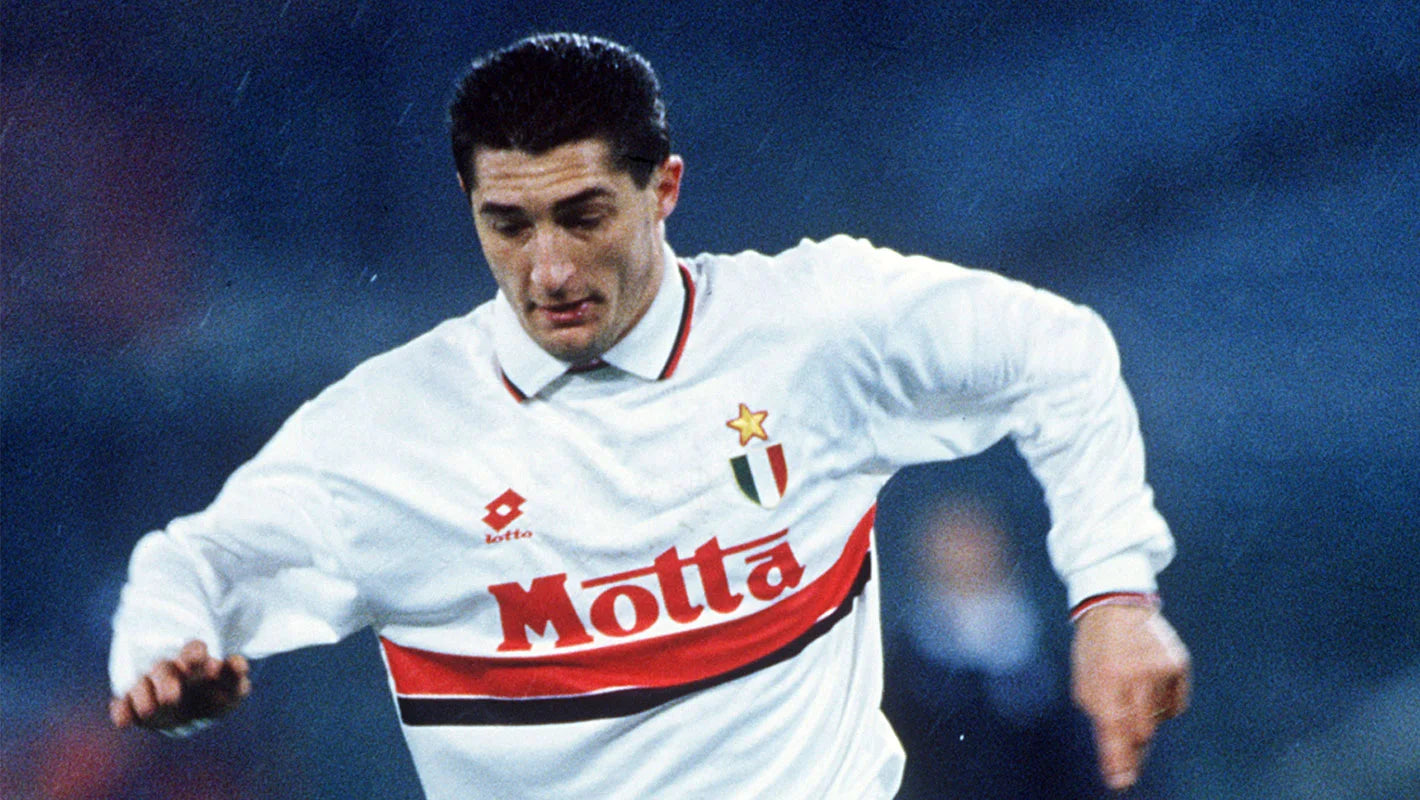 Camiseta Retro AC Milan 93/94 - Visita