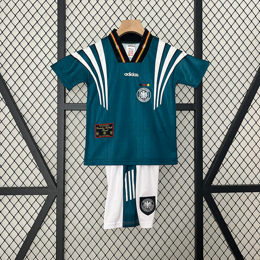 Conjunto Retro Alemania 1996