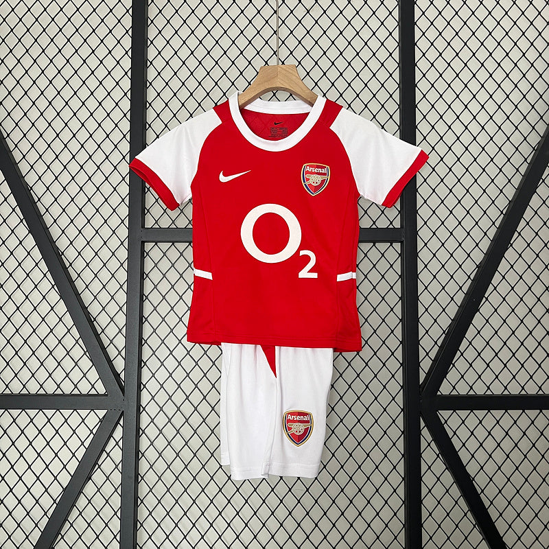 Conjunto Arsenal 02/03 - Henry 14