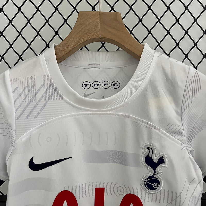 Conjunto Tottenham 23/24