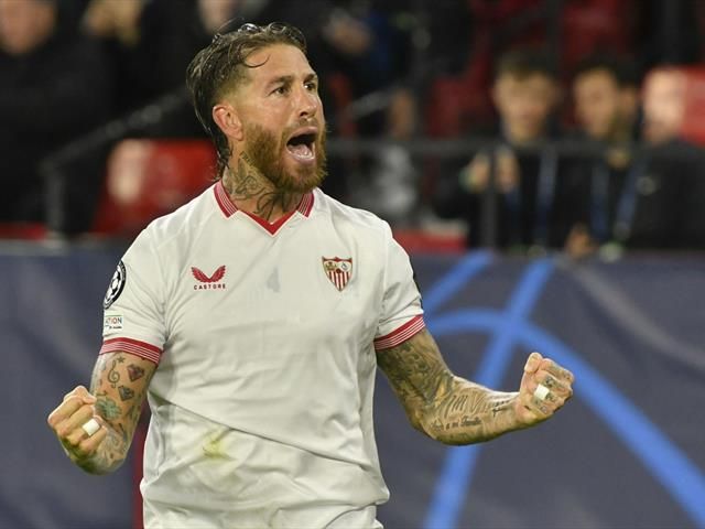 Camiseta Sevilla 23/24