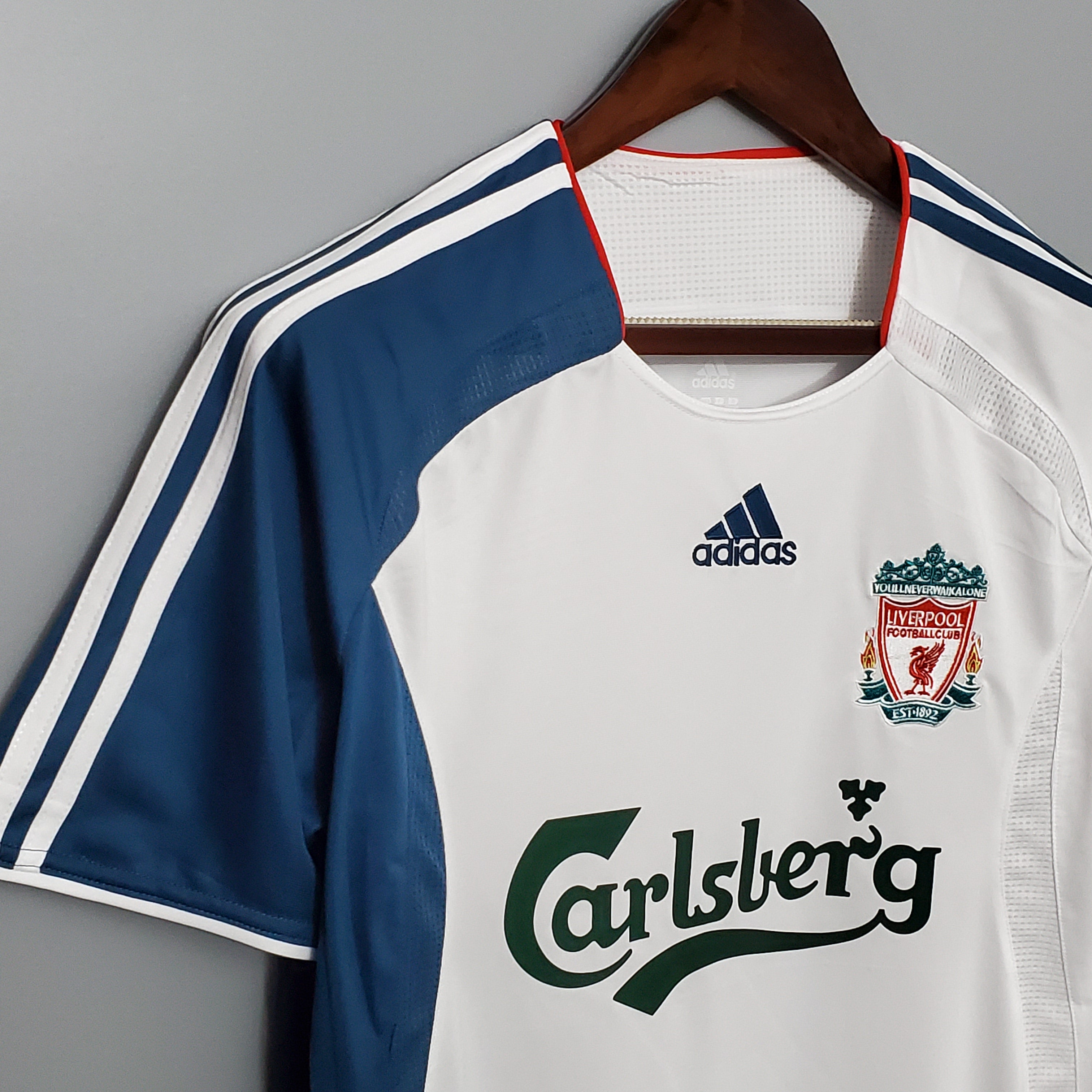 Camiseta Retro Liverpool 06/07 - Visita