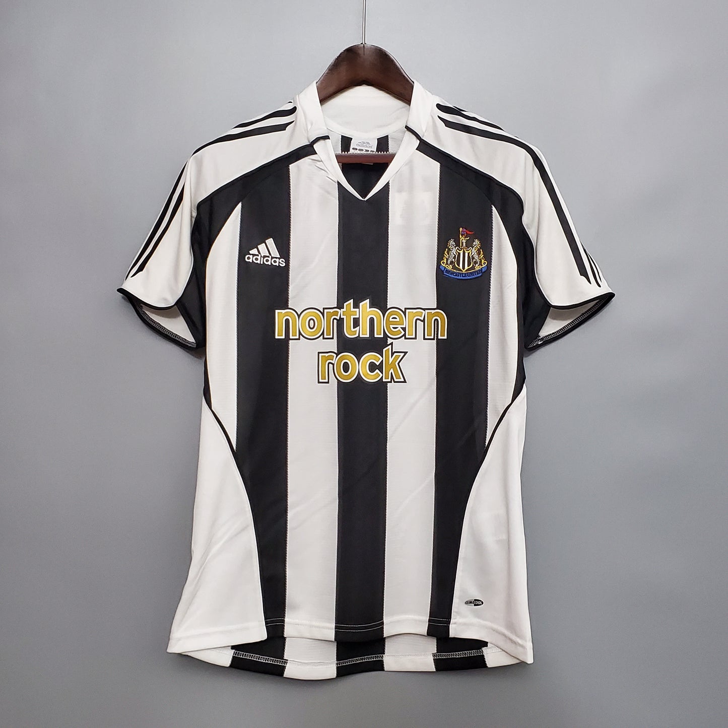Camiseta Retro Newcastle 05/06