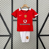 Conjunto Retro Manchester United 05/06