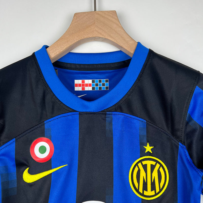 Conjunto Inter Milan 23/24 - Local