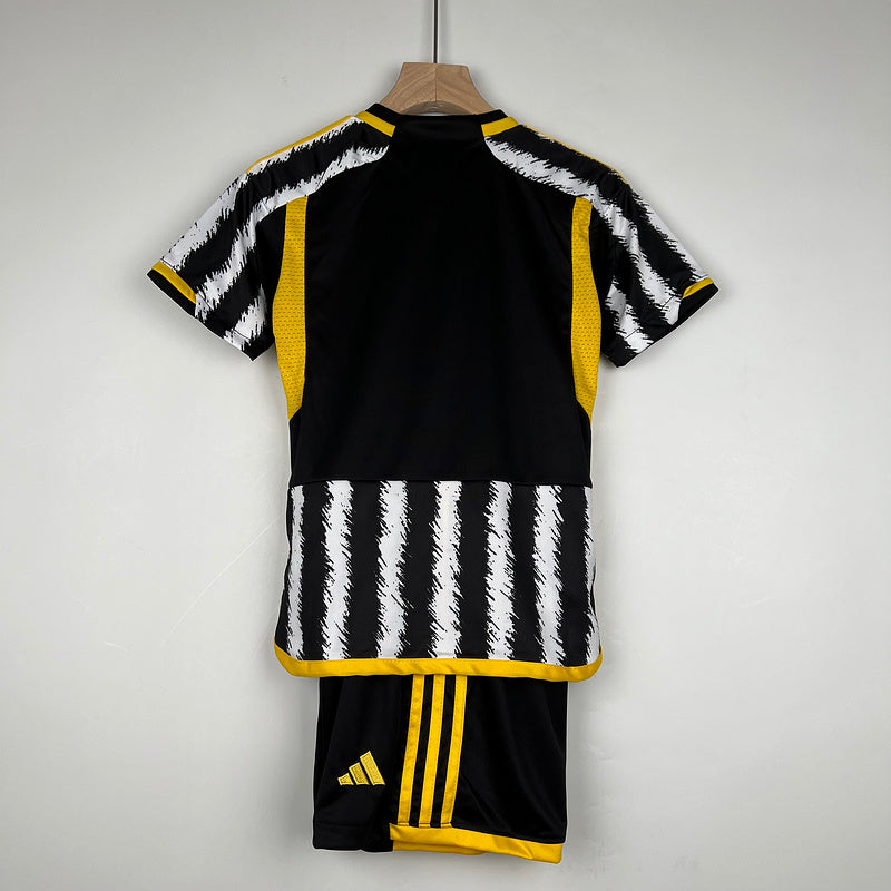 Conjunto Juventus 23/24