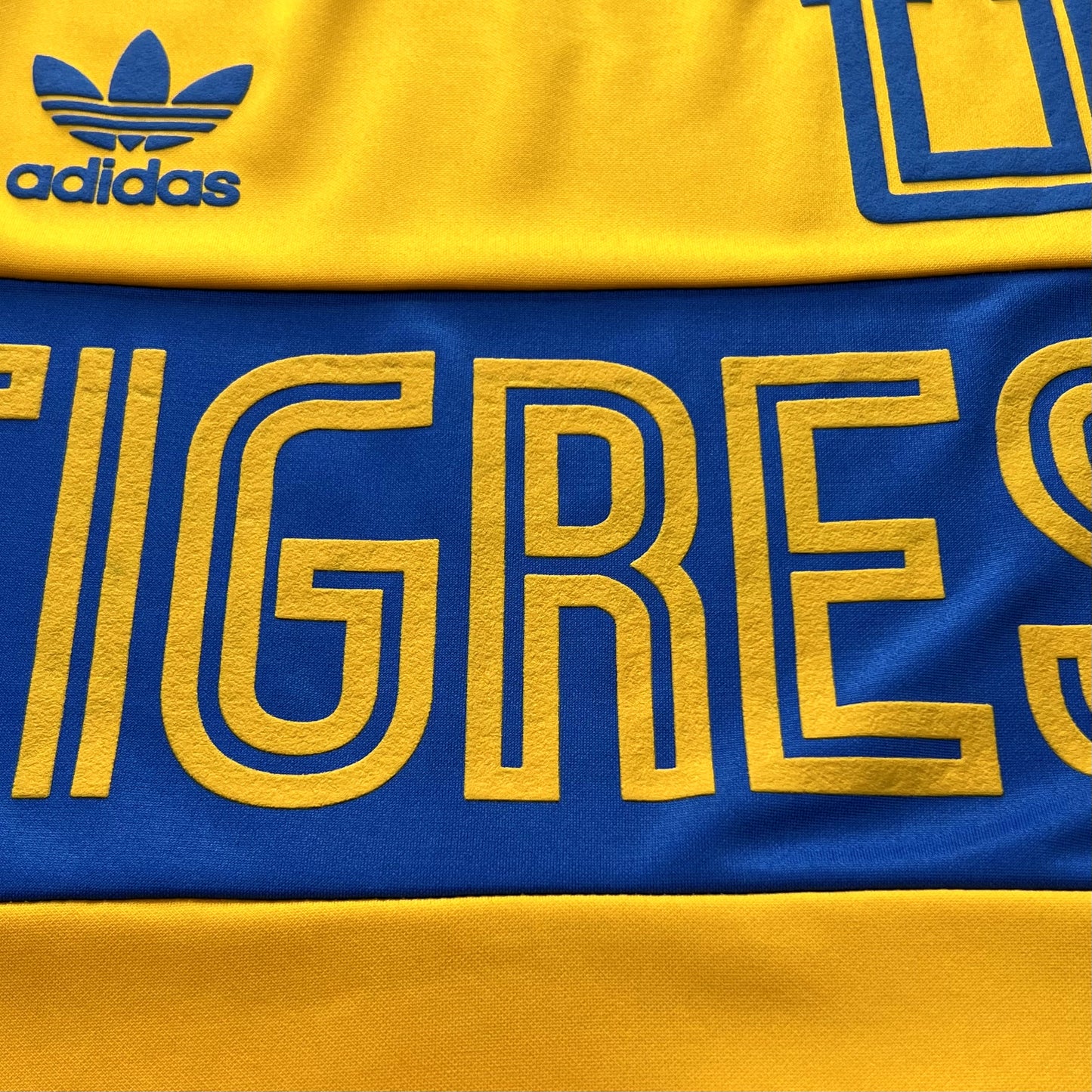 Camiseta Tigres UANL - Manga Larga