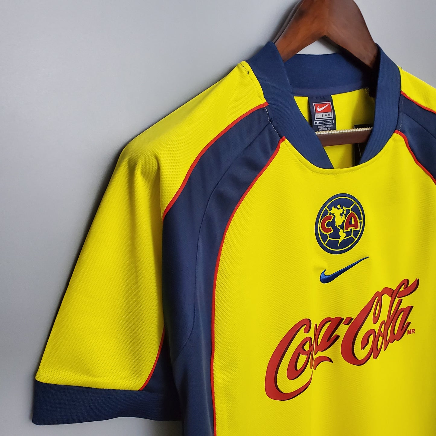 Camiseta Retro America MX 01/02