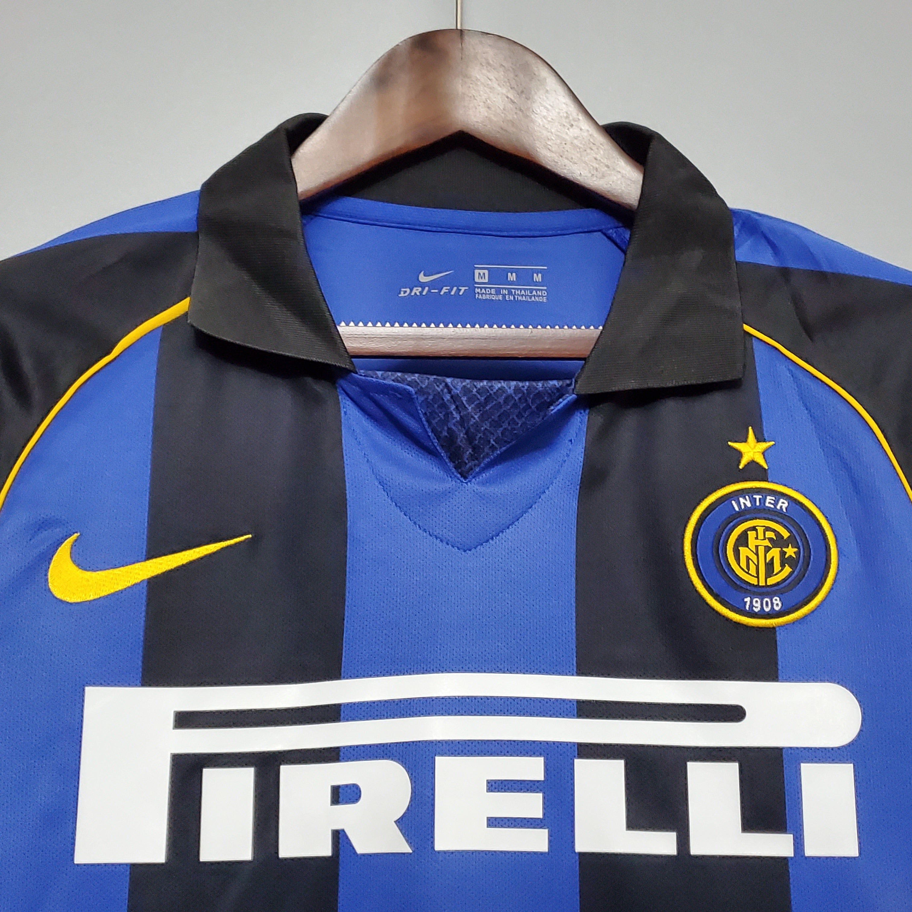 Camiseta Retro Inter de Milan 01/02