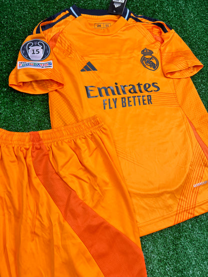 Conjunto Real Madrid 24/25 - 2era equipacion