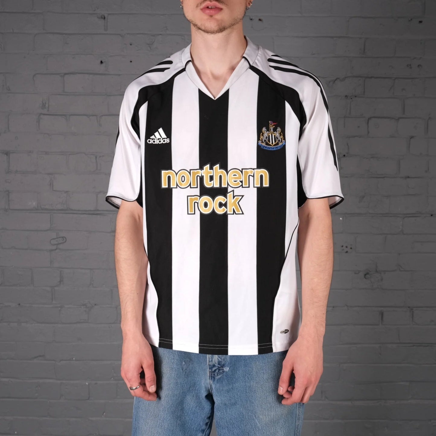 Camiseta Retro Newcastle 05/06