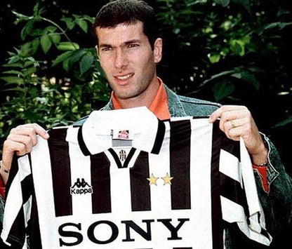 Camiseta Retro Juventus 96/97