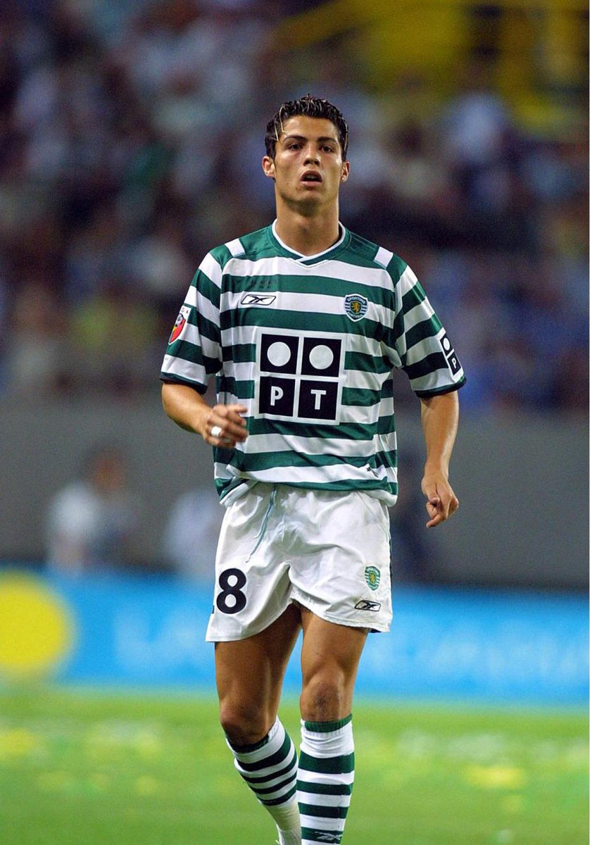 Camiseta Retro Sporting Lisboa 03/04 - Ronaldo 28