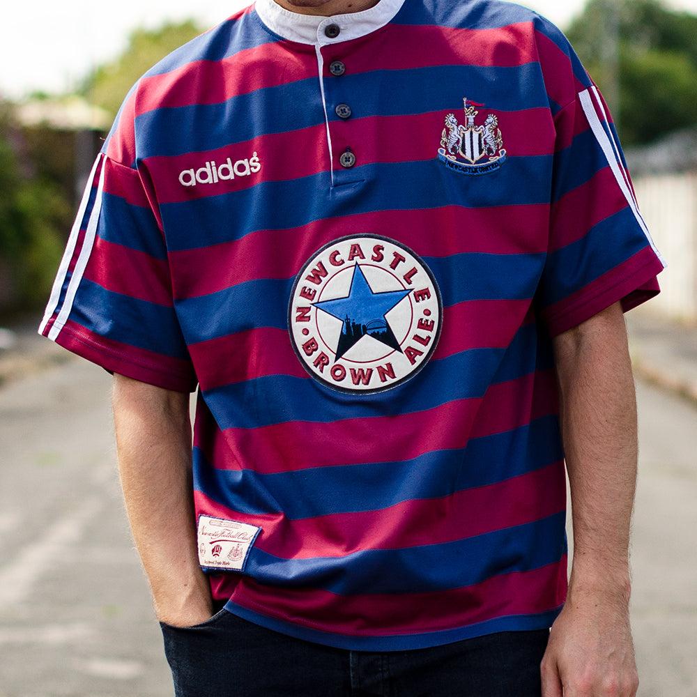 Camiseta Retro Newcastle 95/96 - Visitante