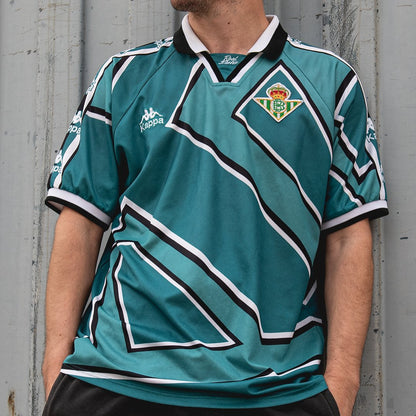 Camiseta Retro R. Betis 95/97 - Visita