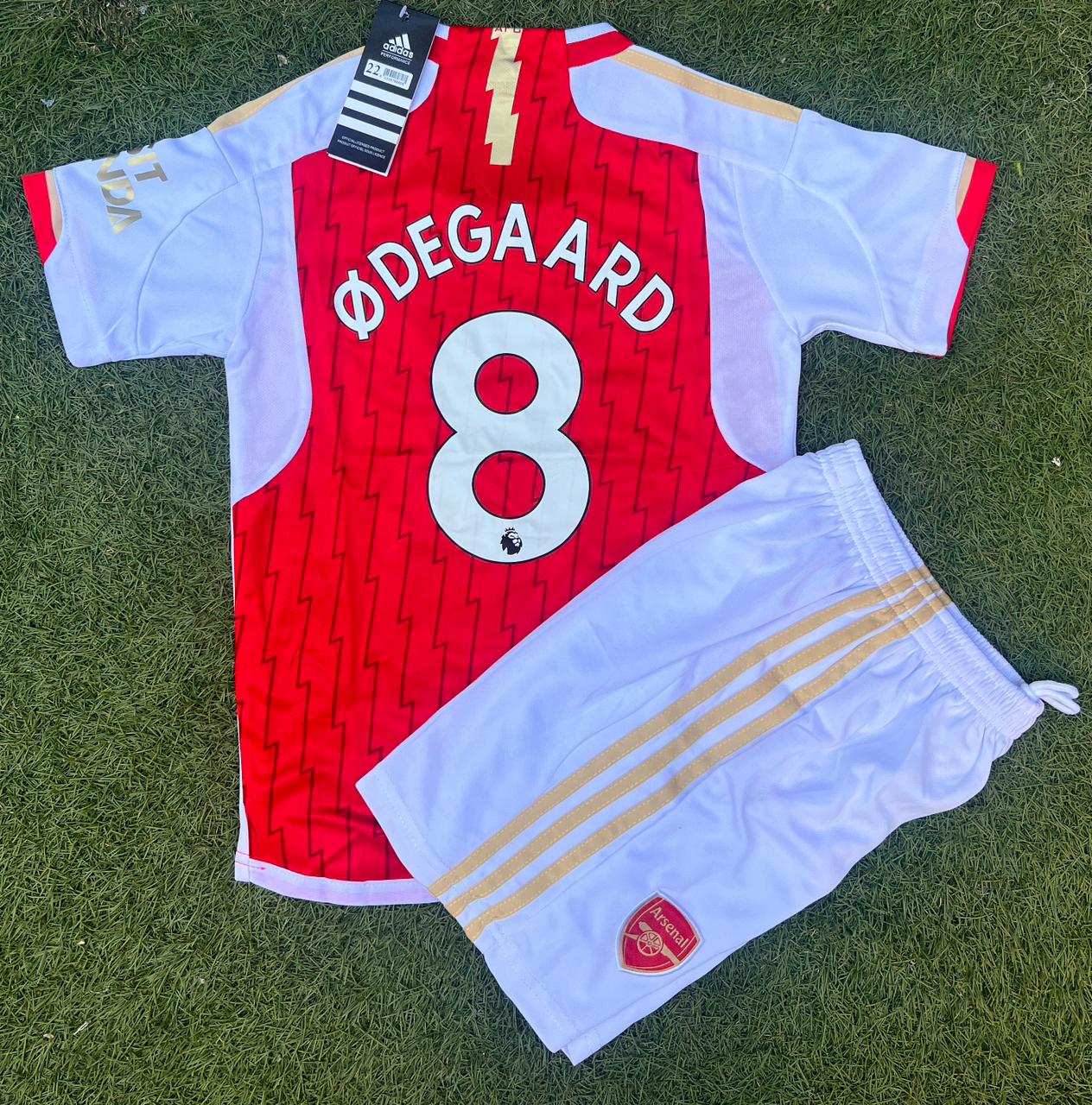 Conjunto Arsenal 23/24 - Local