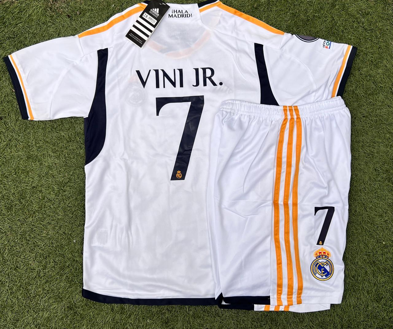 Conjunto Real Madrid 23/24 - Local