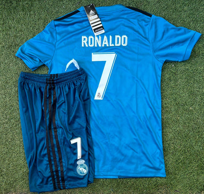 Conjunto Real Madrid 17/18 - Visitante