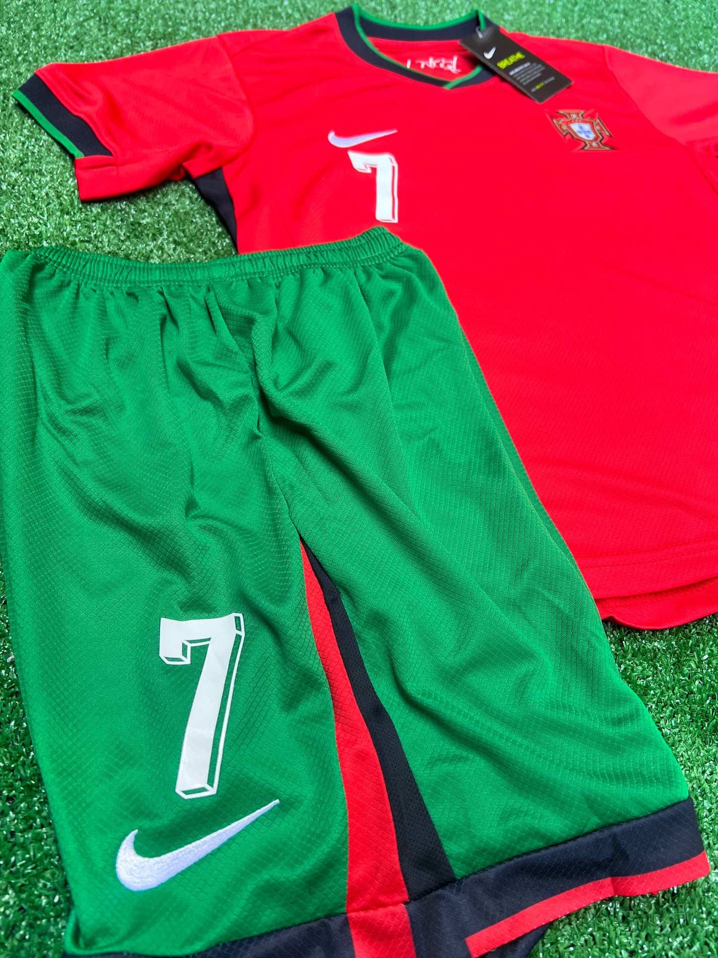 Conjunto Portugal - EURO 2024