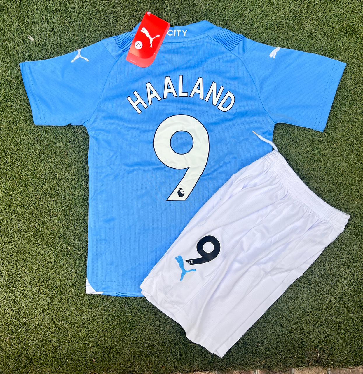 Conjunto Manchester City 23/24 - Local