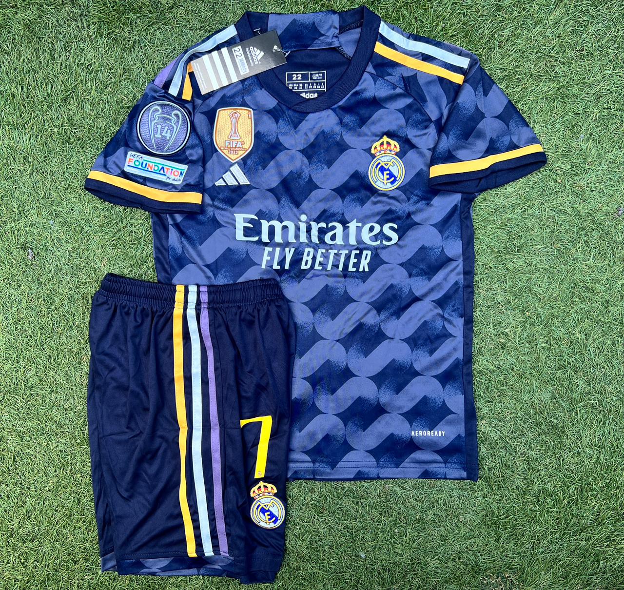 Selected Variant Image