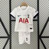 Conjunto Tottenham 23/24