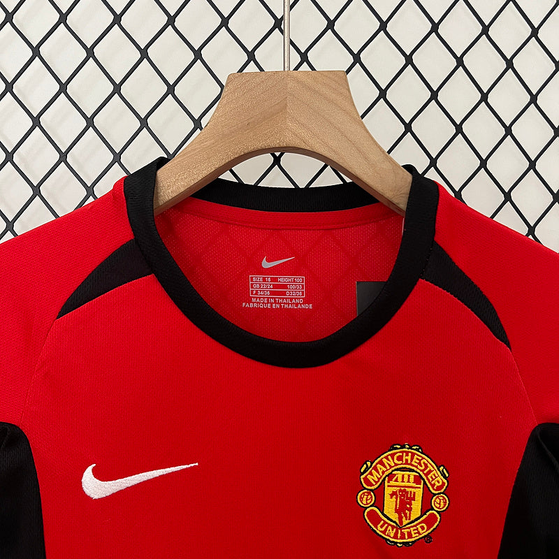 Conjunto Retro Manchester United 02/04