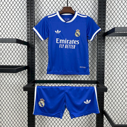 Conjunto Real Madrid 25/26 - Alternativo