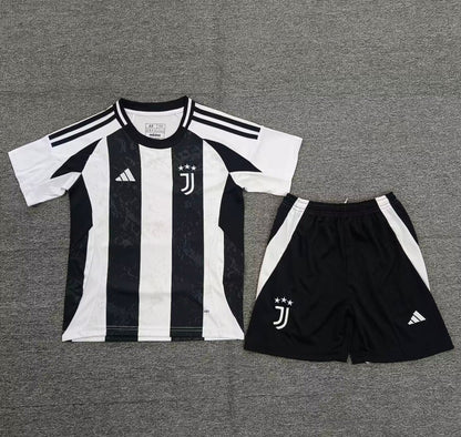 Conjunto Juventus 24/25