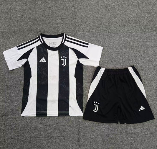 Conjunto Juventus 24/25