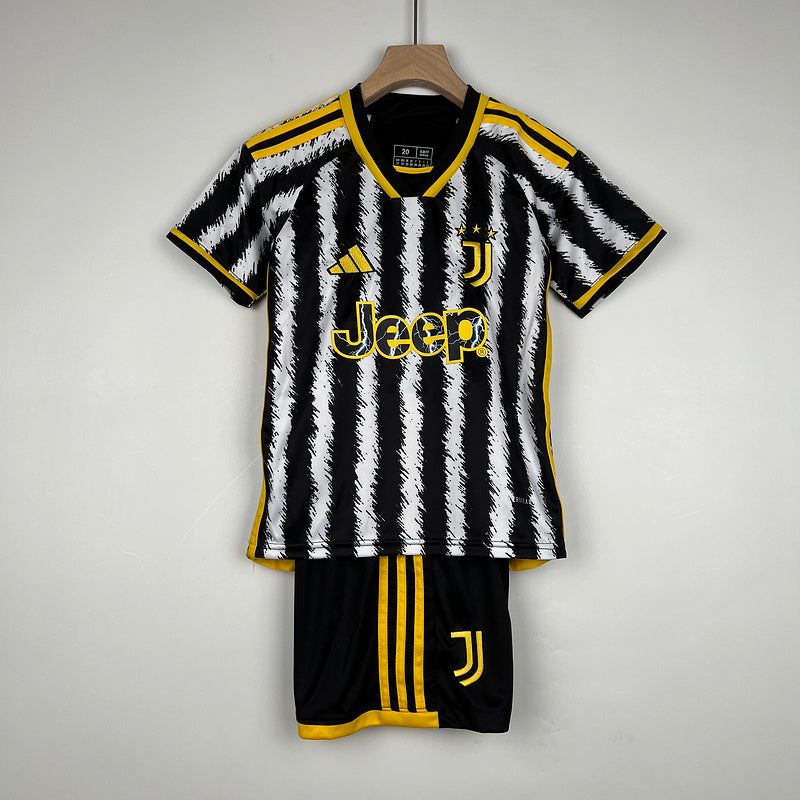 Conjunto Juventus 23/24