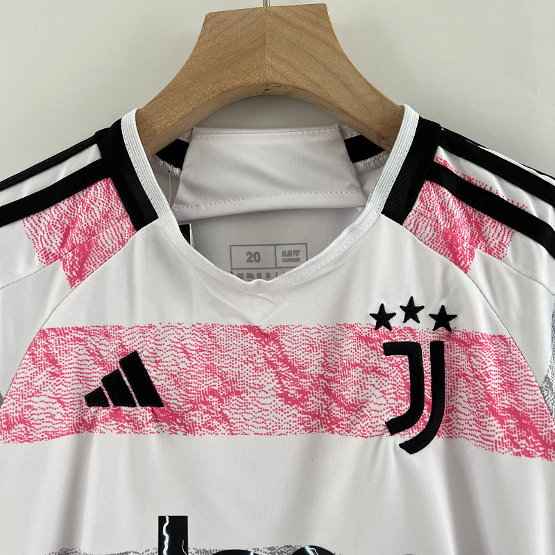 Conjunto Juventus 23/24 - Visita