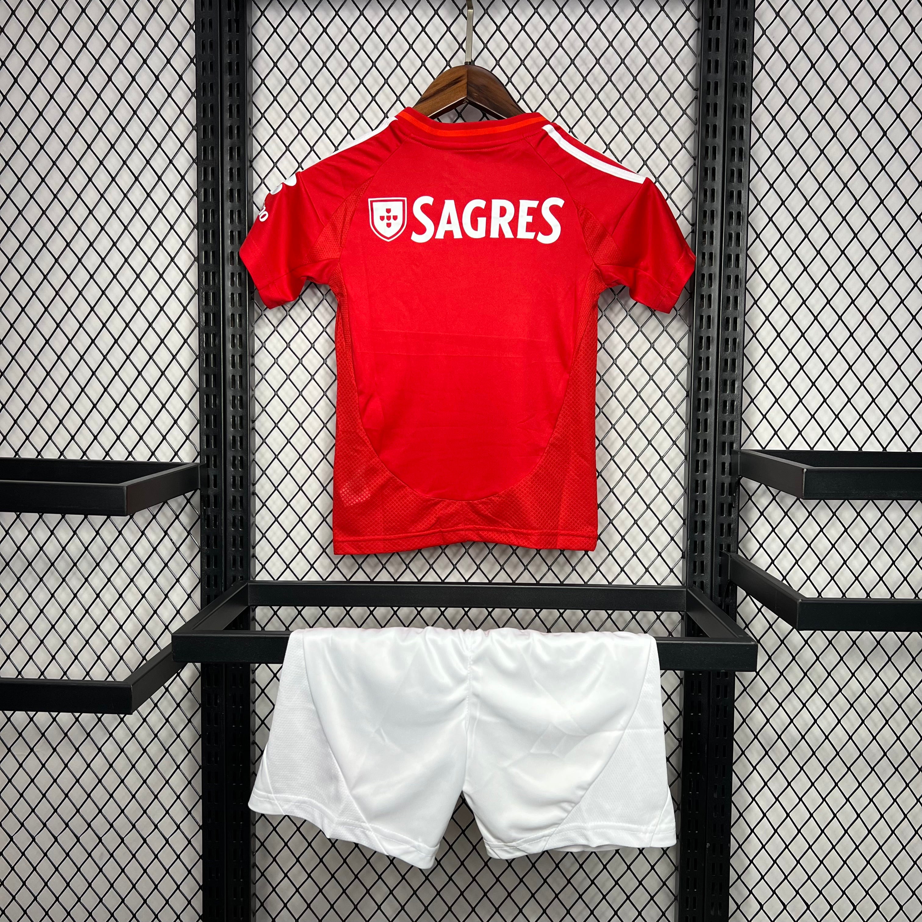 Conjunto Benfica 24/25