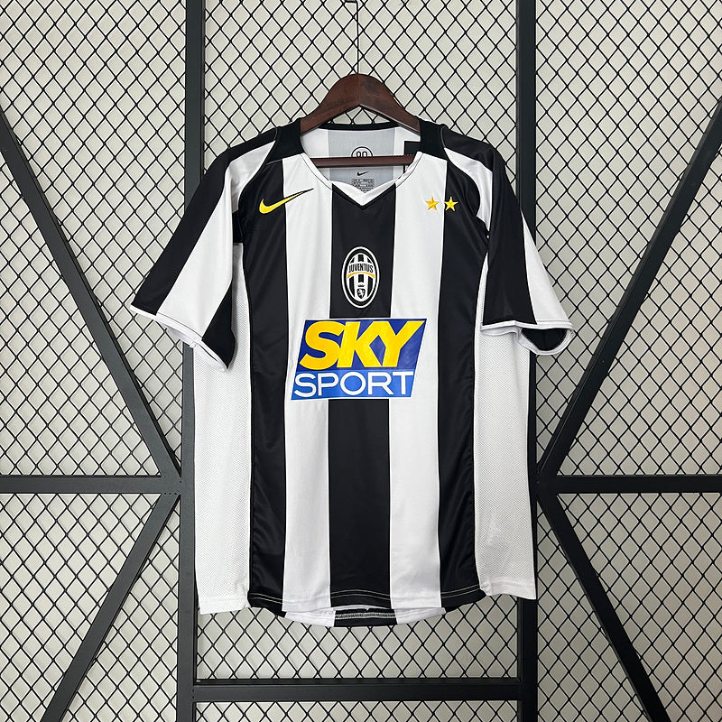 Camiseta Retro Juventus 04/05