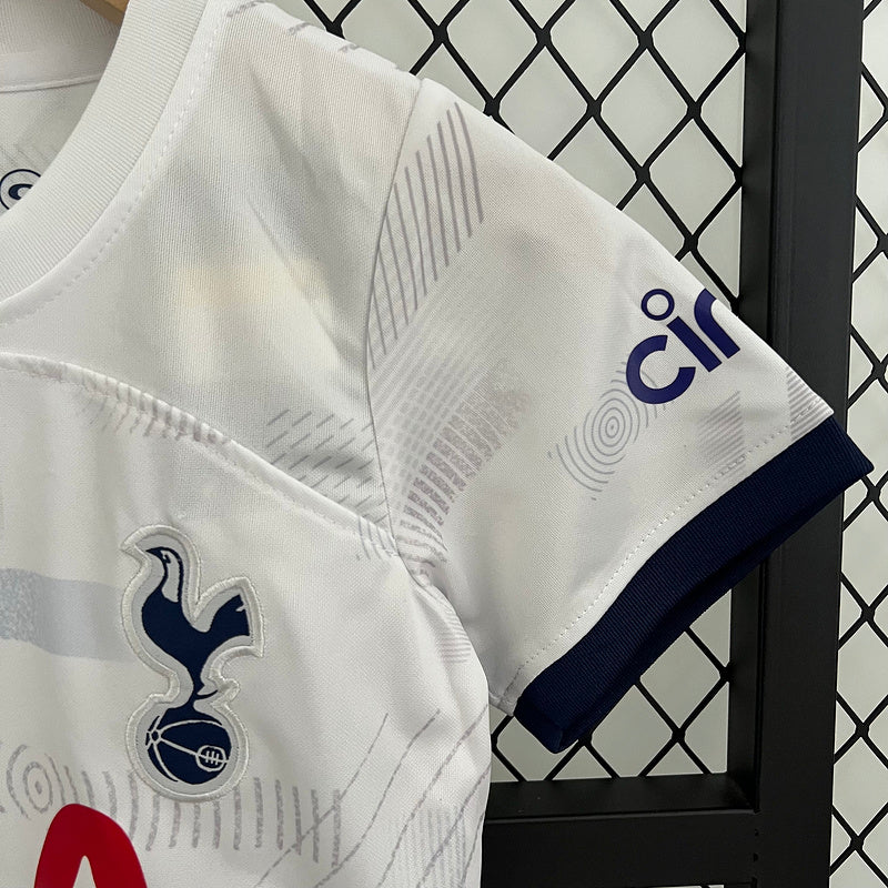 Conjunto Tottenham 23/24