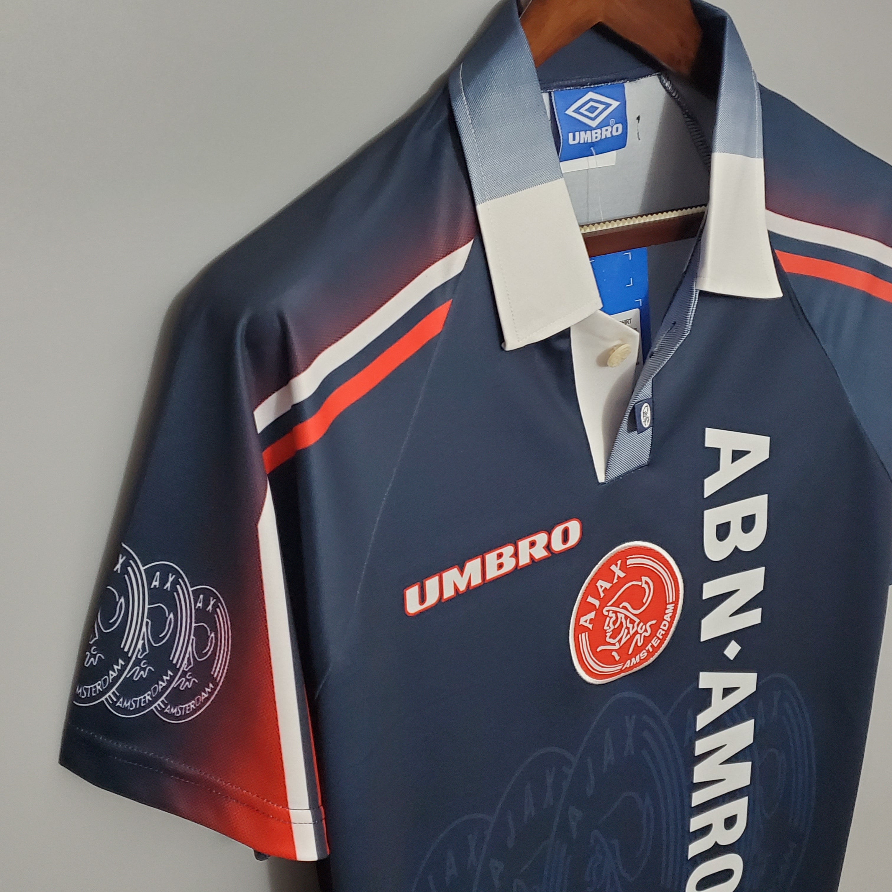 Camiseta Retro Ajax 97/98 - Visita