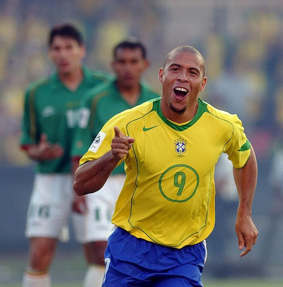 Camiseta Retro Brasil 04/06