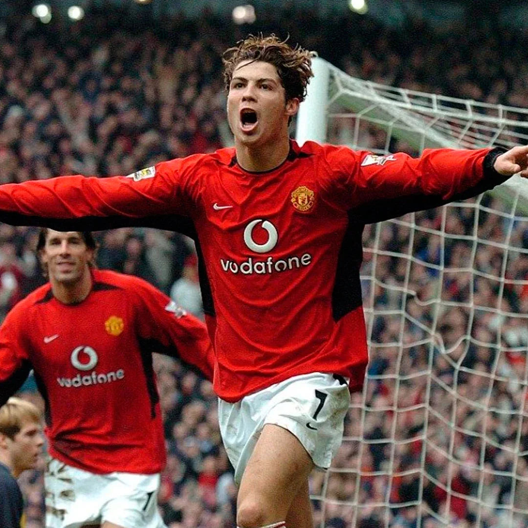 Camiseta Retro Manchester United 02/04