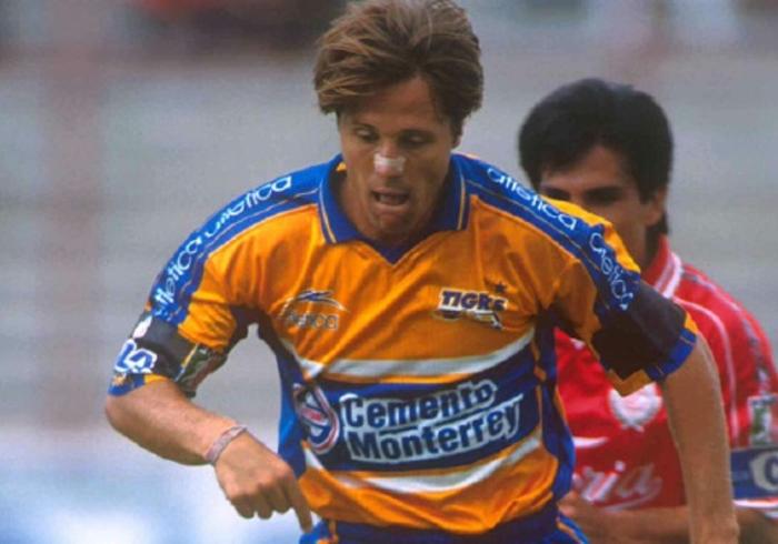 Camiseta Retro Tigres UANL 99/00