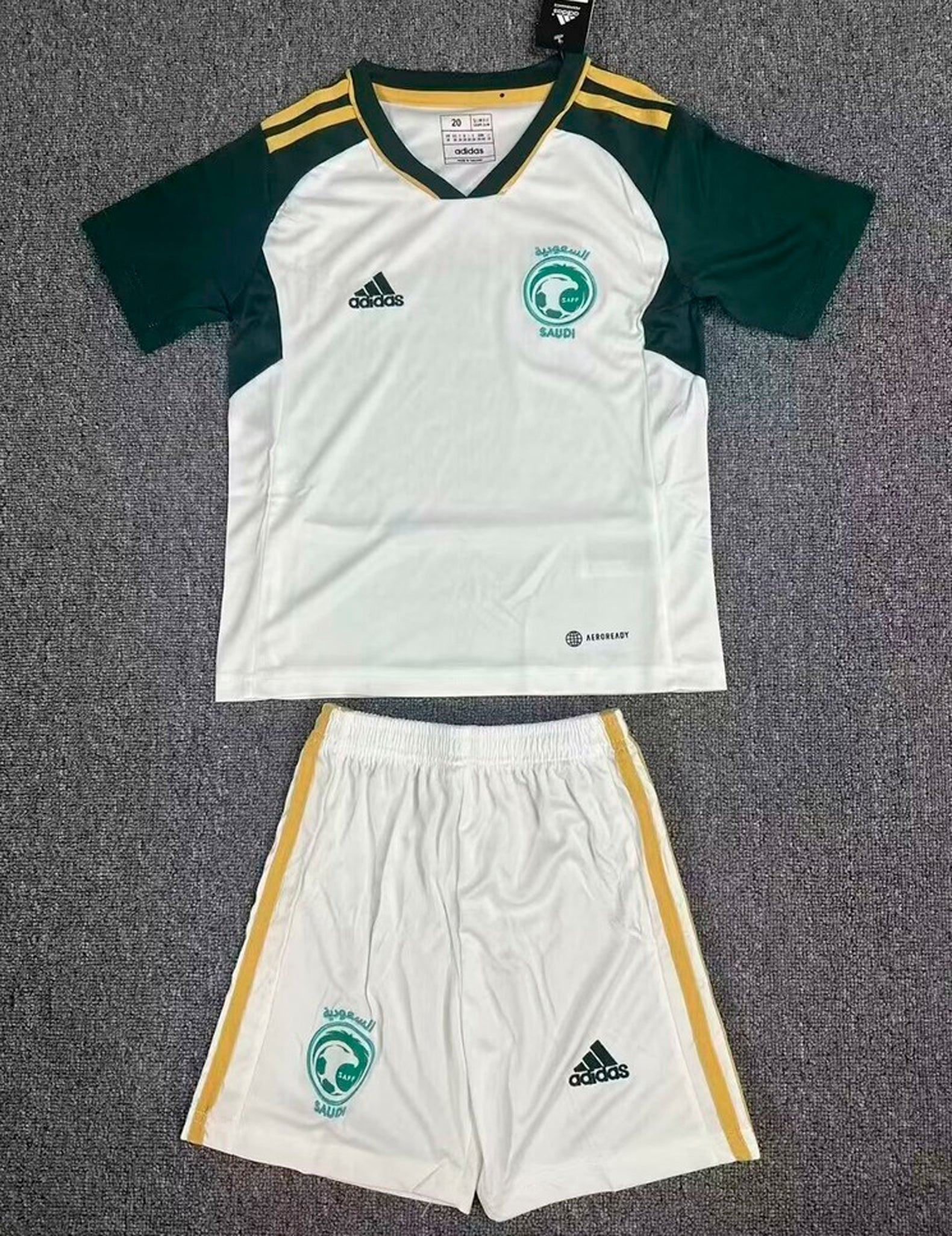 Selected Variant Image