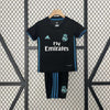 Conjunto Retro Real Madrid 17/18 - 3era equipación