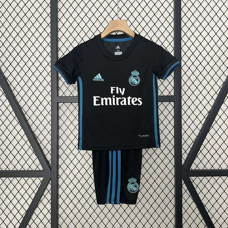 Conjunto Retro Real Madrid 17/18 - 3era equipación